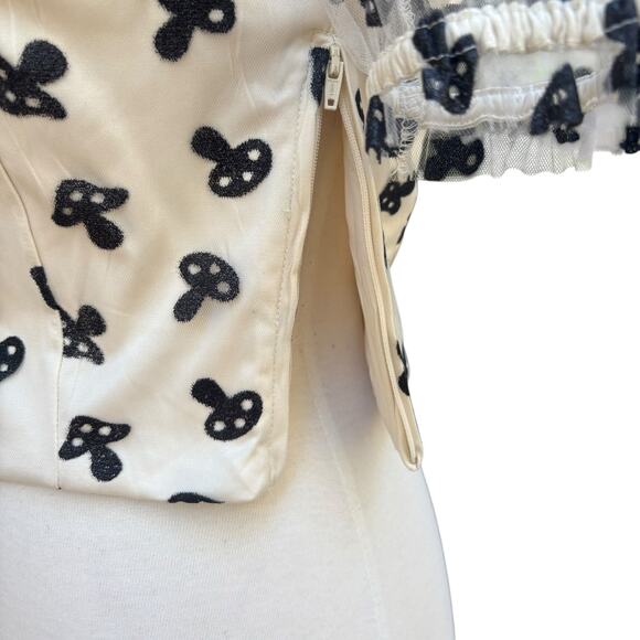 Hot Topic Shirt Md Cream Glitter Mushrooms Cropped Sheer Puff Sleeve Whimsigoth - Picture 6 of 9